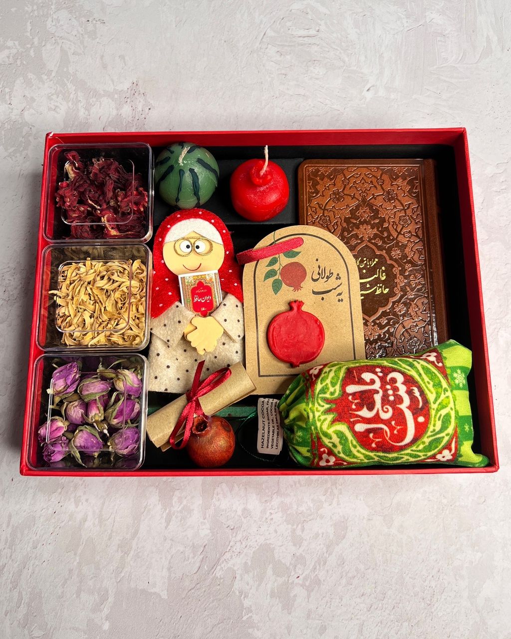 پک دمنوش و حافظ هدیه یلدا زنانه و مردانه ۱۸۲